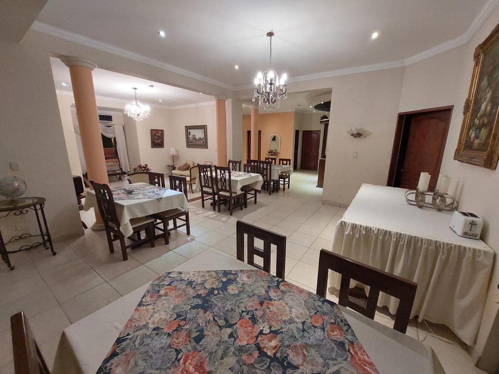 La Casona Hotel Boutique Camiri Exterior photo
