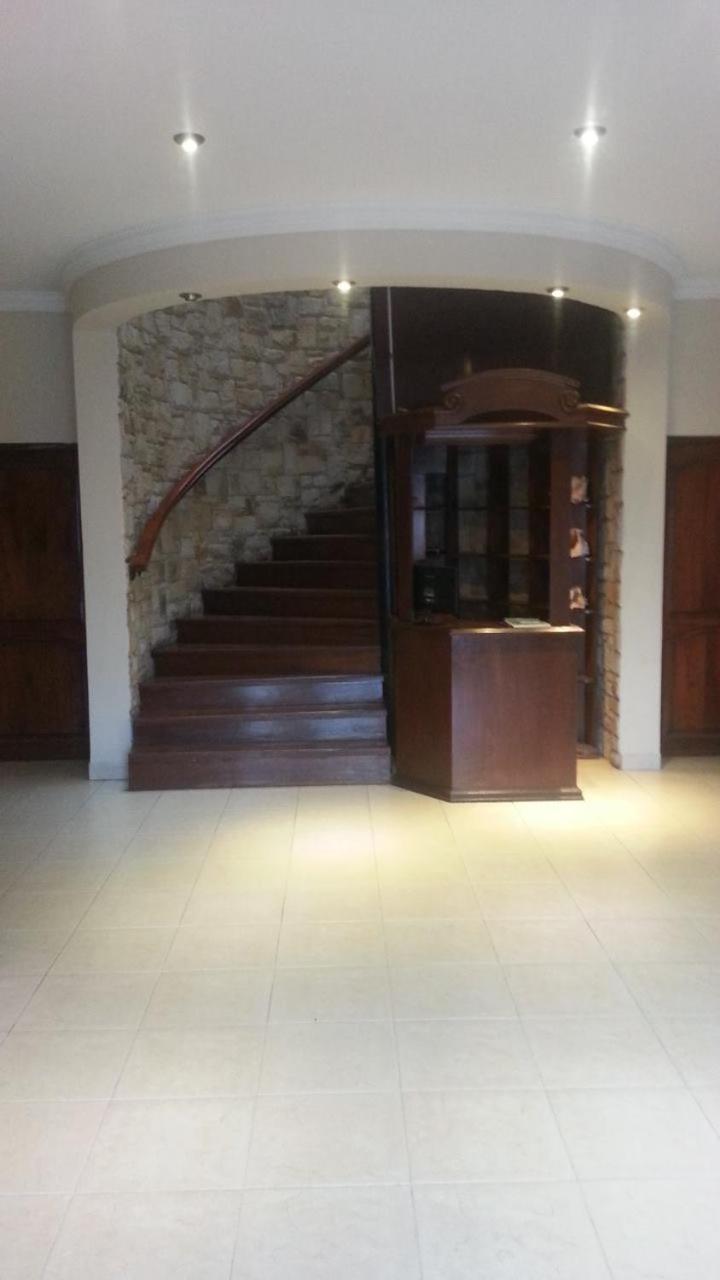 La Casona Hotel Boutique Camiri Exterior photo